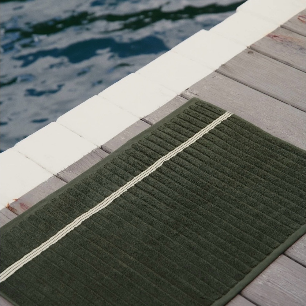 Baina Olympic Bath Mat in Moss